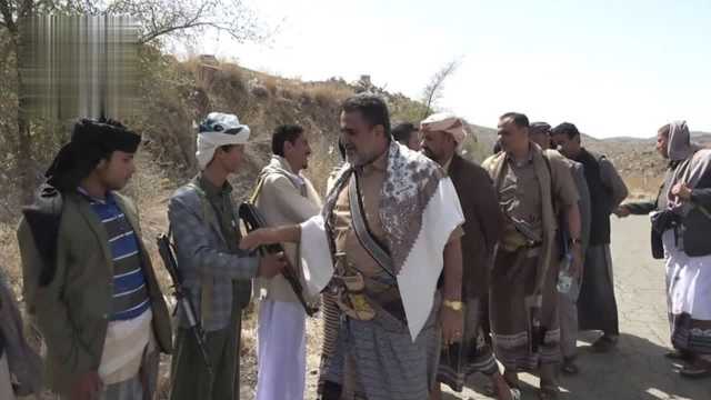 يتفقد أحوال المرابطين في مكيراس وعقبة ثره في البيضاء