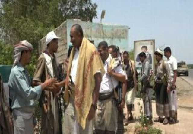 عطيفي يطلع على أحوال المرابطين في جبهة الساحل الغربي بالحديدة