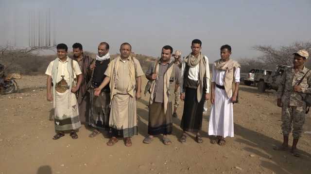 وزير الزراعة يتفقد أحوال المرابطين في جبهة بني حسن في محافظة حجة