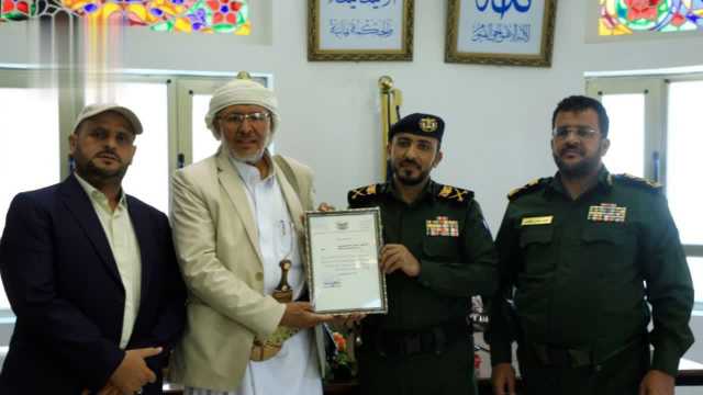 تكريم قيادة وكوادر إدارة المشاريع والأراضي والإسكان