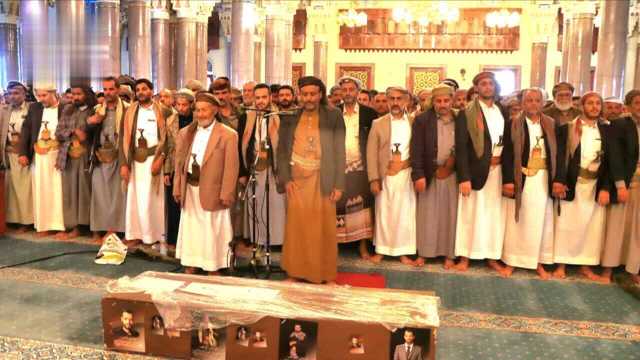 تشييع جثمان الفقيد الشيخ ناجي الأعوج في صنعاء