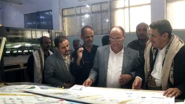 وزير الإعلام ونائبه يطلعان على مستوى الانضباط الوظيفي بعدد من المؤسسات والوسائل الإعلامية