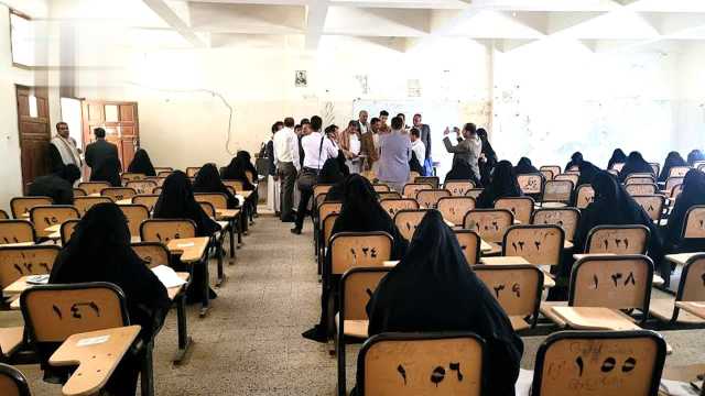 تدشين اختبارات القبول والمفاضلة في كلية الطب والعلوم الصحية بجامعة حجة
