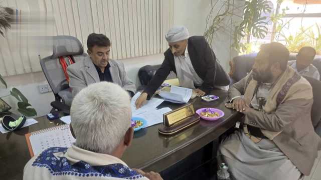 تفقد الانضباط الوظيفي بعدد من الجهات الخدمية في الأمانة
