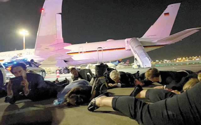 أجبرا ملايين الصهاينة الهروب إلى الملاجئ وتوقف حركة الملاحة الجوية