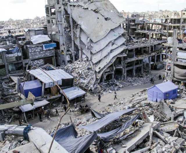 خبراء أمميون: إسرائيل ترتكب “إبادة” وتخطط لمحو الحياة بغزة