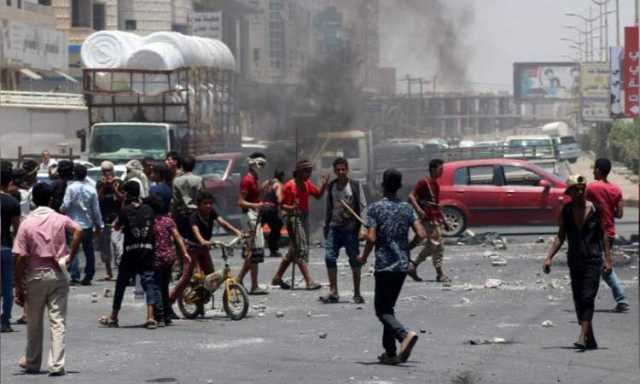مرتزقة العدوان.. إجراءات انتقامية تستهدف مصالح المواطنين وتخدم أجندة الاحتلال
