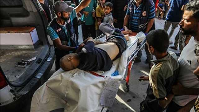 طبيب أسترالي: ضحايا مركز توزيع مساعدات برفح تلقوا رصاصات بالرأس والصدر