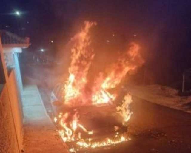 مستوطنون يهاجمون قرية الطيبة شرق رام الله