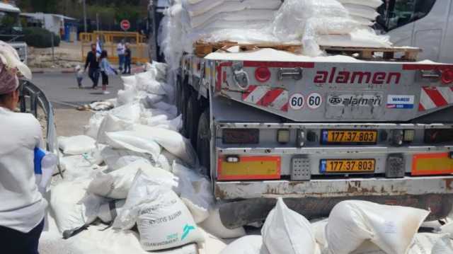 العدو الصهيوني يعترف بإتلاف حمولة 1000 شاحنة مساعدات موجهة إلى أهالي غزة