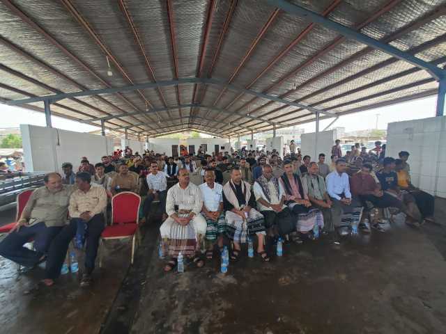 “القطاع السمكي بالبحر الأحمر” يُحيي ذكرى استشهاد الإمام الحسين في الحديدة