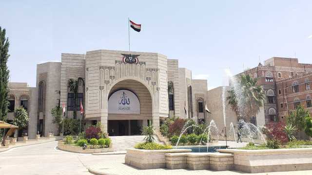 حكومة التغيير والبناء .. توطيد الاستقرار الخدمي وترسيخ الأمن الداخلي