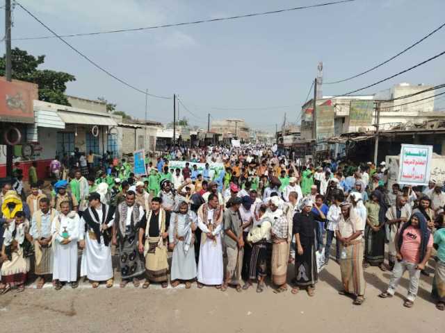 مسيرات كبرى في مديريات الحديدة بذكرى استشهاد الإمام الحسين