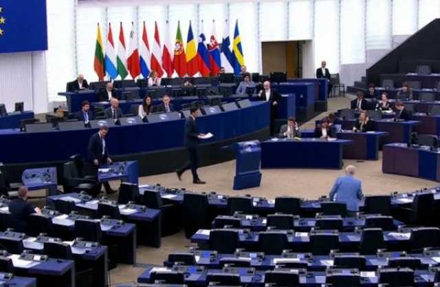نائبًا أوروبياً يطالبون بتحرك فوري إزاء الوضع الإنساني الكارثي في غزة