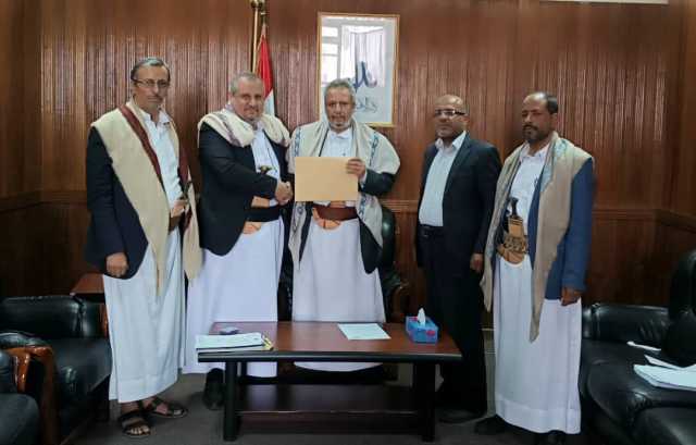 هيئة مكافحة الفساد تتسلم اقرار رئيس المؤسسة العامة للتأمينات الاجتماعية