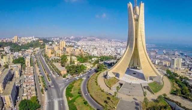 حزب جزائري يطالب بتجميد المظاهر الاحتفالية تضامنا مع غزة
