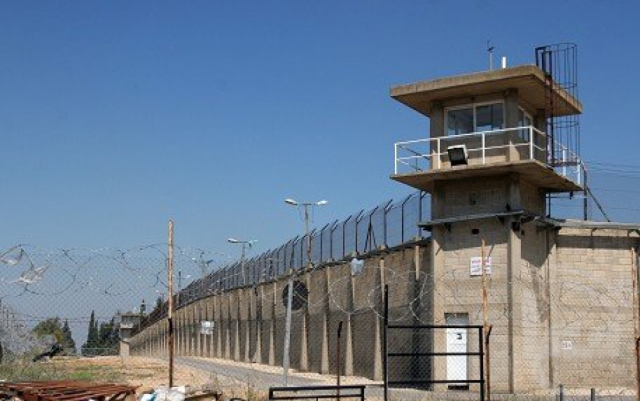 هيئة الأسرى الفلسطينيين: ظروف قاسية يعيشها الأسرى الأطفال في “مجدو”