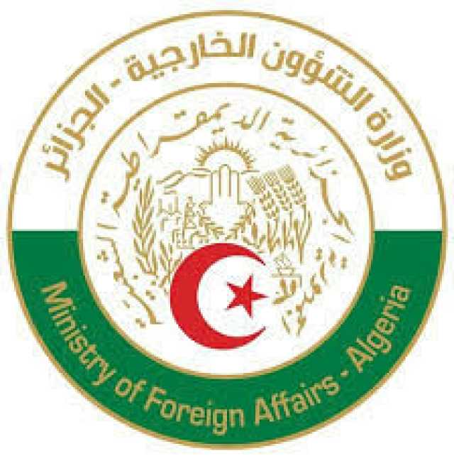 الجزائر رداً على رسالة ماكرون: باريس مسؤولة عن الأزمة ونقض اتفاق التأشيرات الدبلوماسية