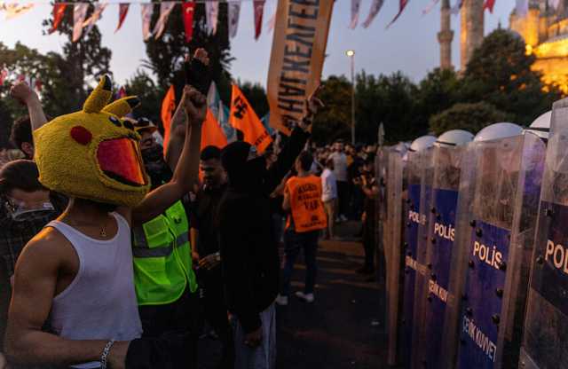 تركيا: اعتقال 40 شخصاً بينهم رئيس بلدية بيوغلو المعارض