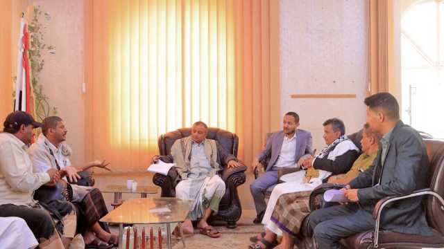 وزير الزراعة يتسلم التحليل الخاص باحتياجات المزارعين في تهامة للتوسع في زراعة المحاصيل