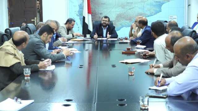 وزير الصحة يناقش استعدادات القطاع الصحي للاحتفاء بذكرى المولد النبوي