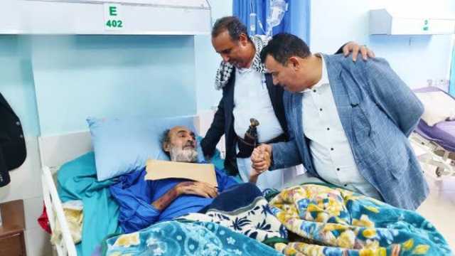 وزير الثقافة يطمئن على صحة الممثل المسرحي محمد معيض
