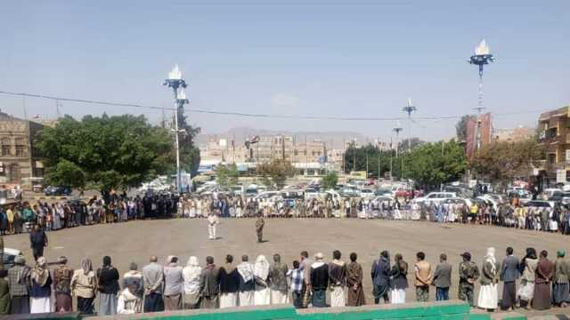 وقفة قبلية لأبناء مديرية التحرير نصرة لغزة وتنديداً بجرائم الإبادة والتجويع