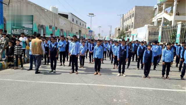 مسيرات طلابية في عدد من مديريات حجة نصرة لغزة وتنديدا بجرائم العدو