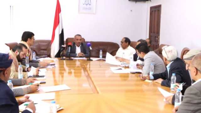 اجتماع برئاسة الحوالي يقر برنامج إحياء ذكرى سنوية الشهيد بوزارة الخدمة المدنية