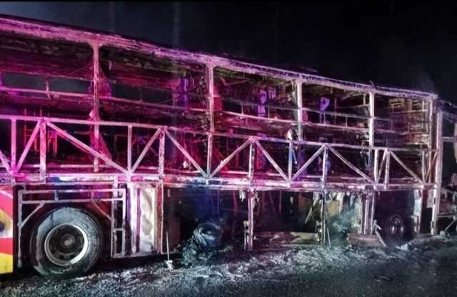 مقتل 20 شخصا إثر إندلاع حريق داخل حافلة في ولاية أندرا براديش بالهند