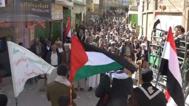 مسيرات ووقفات جماهيرية في محافظة صنعاء تأكيدًا على التمسك بنهج الجهاد والتضحية