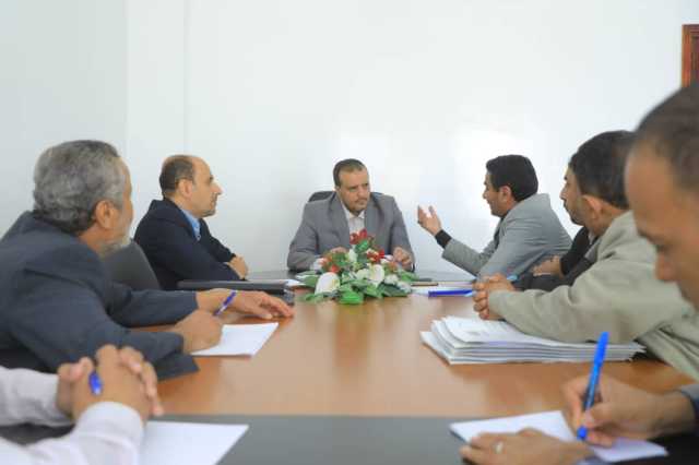 اجتماع يناقش خطط النهوض بشركة الأدوية “يدكو “