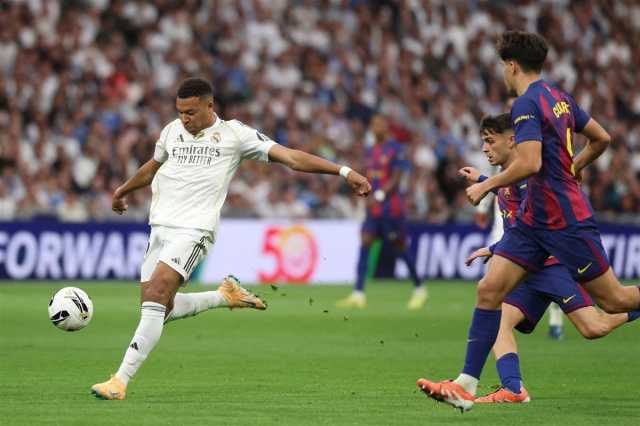 ريال مدريد يفوز بـ “الكلاسيكو” أمام برشلونة ويبتعد بصدارة الدوري الإسباني