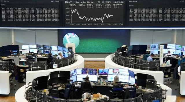 الأسهم الأوروبية تتراجع مع ترقب بيانات التضخم