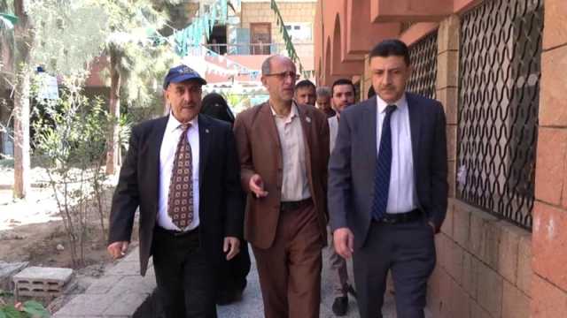 نائب وزير التربية يدشن الاختبارات النصفية في معاهد تدريب المعلمين