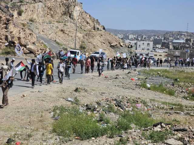 مسير طلابي في البيضاء إحياء للذكرى السنوية الثانية لـ “طوفان الأقصى”