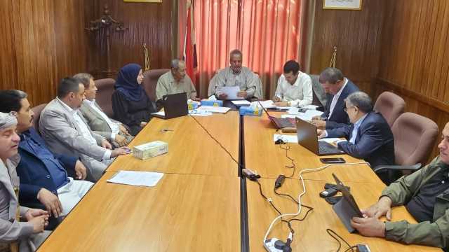 هيئة مكافحة الفساد تحيل 30 متهماً في 7 قضايا فساد إلى النيابة