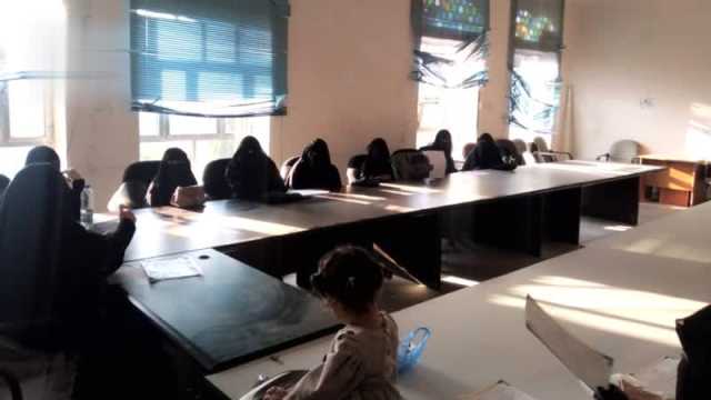 اختتام دورة تدريبية بحجة في مجال حياكة المعاوز للأسر الفقيرة
