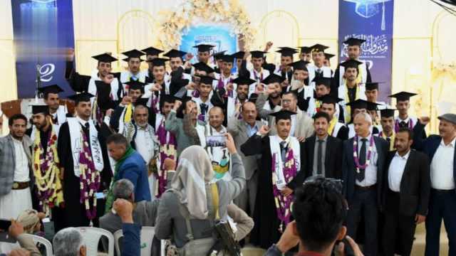 جامعة عمران تحتفي بتخرج أول دفعة من قسم الأمن السيبراني