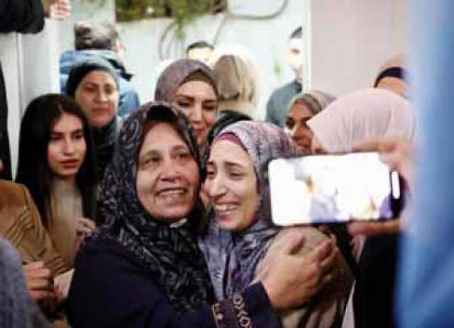 نضال نسوي فلسطيني لا يعرف التراجع..الأسيرات الفلسطينيات.. ثمن باهظ من أجل الحرية والاستقلال والكرامة الوطنية