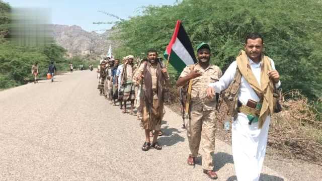 مديريات الحديدة تشهد مسيرات شعبية لخريجي الدورات المفتوحة