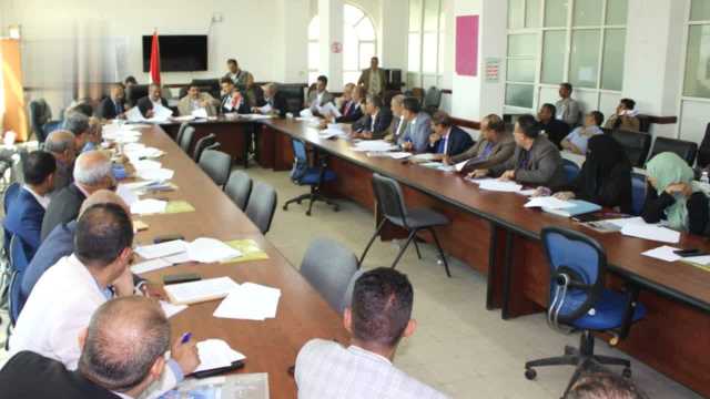 مناقشة وإقرار مشروع لائحة الدكتوراه الطبية “أم دي” في الجامعات اليمنية