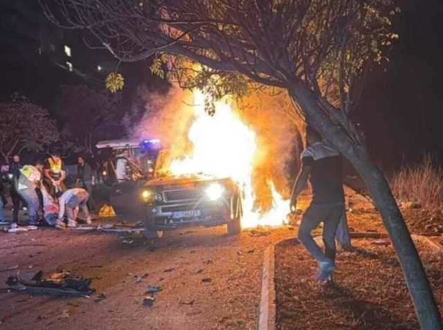 استشهاد أربعة لبنانيين في غارة إسرائيلية على مركبة جنوب لبنان