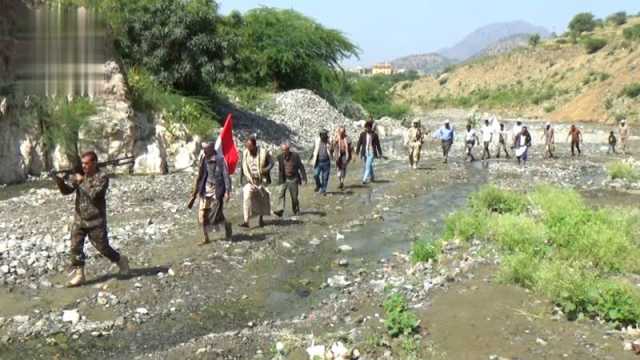 مسير ومناورة لخريجي دورات “طوفان الأقصى” من موظفي الجهاز المركزي في حجة