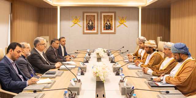 عُمان وإيران تبحثان تعزيز التعاون الصّناعي والتّجاري