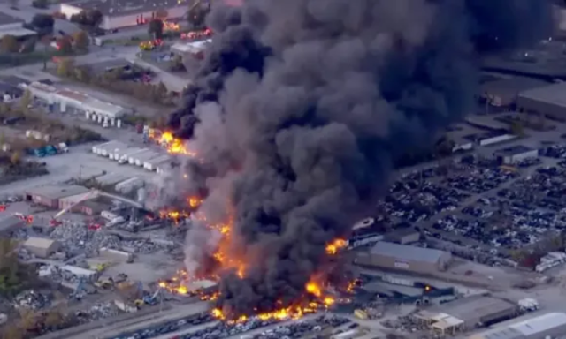 ارتفاع عدد ضحايا تحطم طائرة الشحن الأمريكية في كنتاكي إلى 12 شخصا