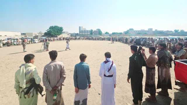 وقفة قبلية وافتتاح معرض صور الشهداء في التحيتا بالحديدة