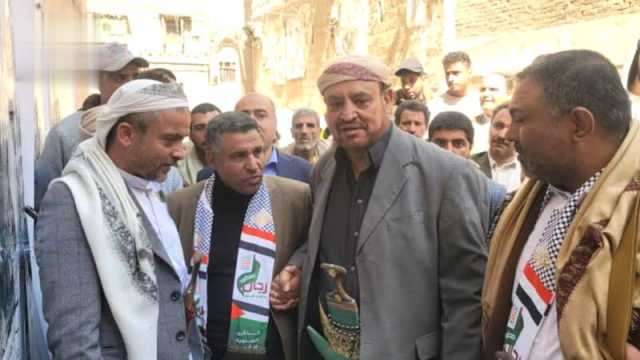 عُباد وبادر يدشنان العمل بمشروع استبدال شبكات المياه في صنعاء القديمة