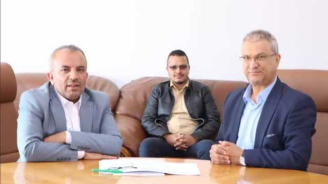 مناقشة التعاون بين وزارة الخدمة المدنية وجامعة إب