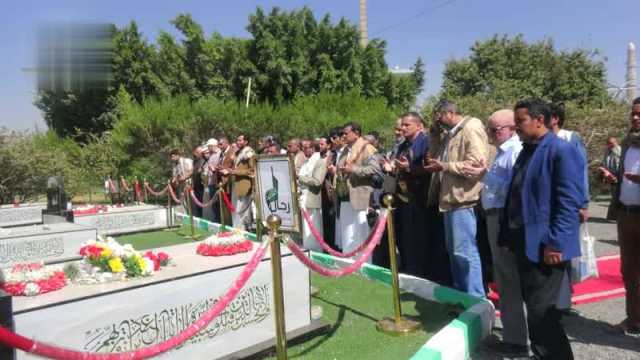 قيادتا صندوق تشجيع الإنتاج الزراعي والسمكي والاتحاد الزراعي تزوران أضرحة الصماد الرهوي والغماري